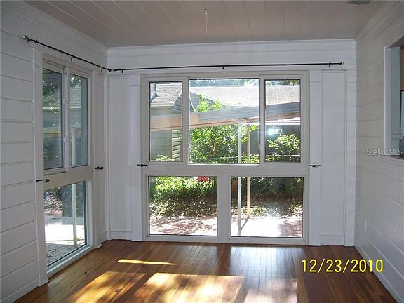 3rd image of 2326 Princeton Ct