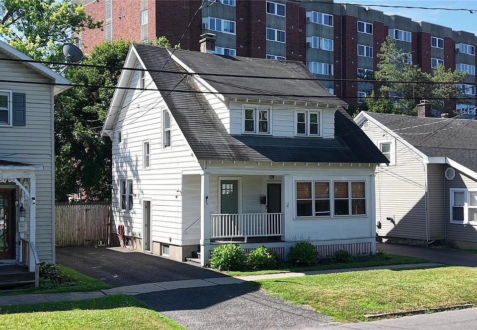 1st image of 7 Tracey St