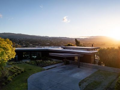 12698 La Cresta Dr, Los Altos Hills, CA, 94022