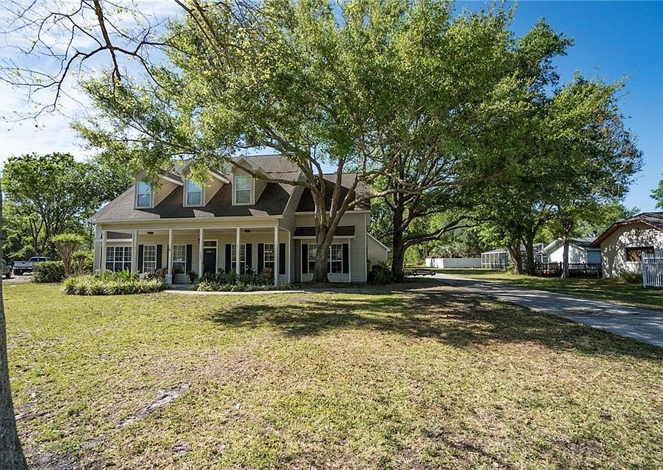 1st image of 1800 Lago Ct