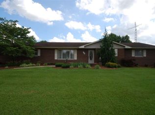 4194 W Leprechaun Ln, Jasper, IN 47546