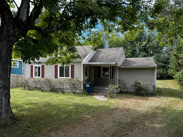 113 Ellis Dr, Rossville, GA 30741