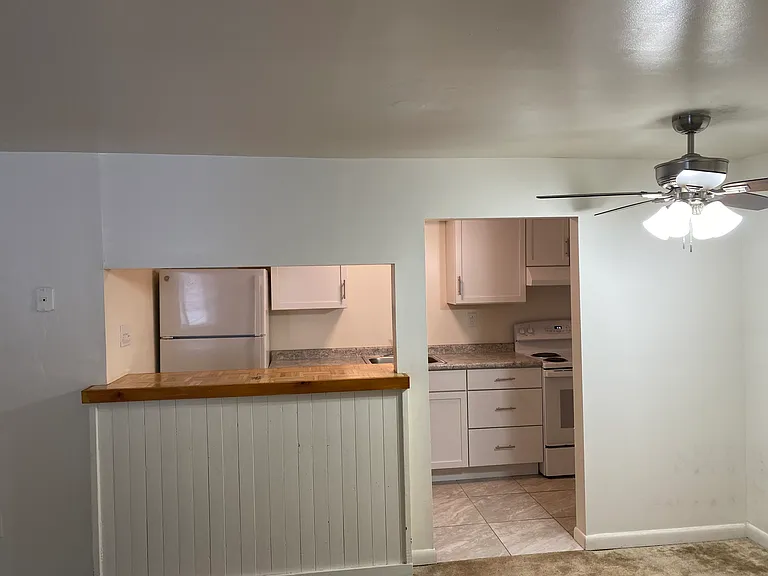 The North Main Apartments — Photo 13