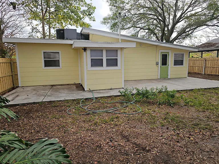 2922 Shore Dr — Photo 30