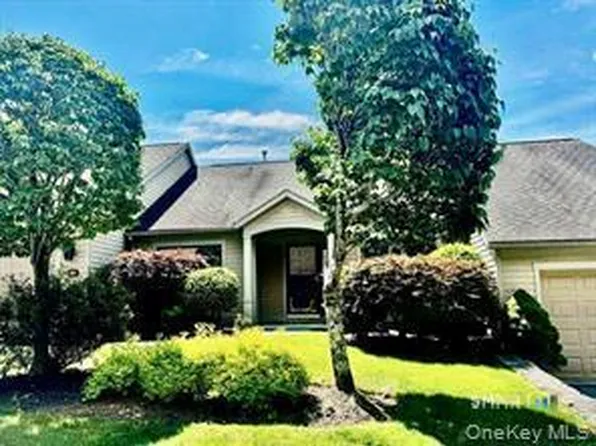 839 Heritage Hills #B, Somers NY, NY 10589