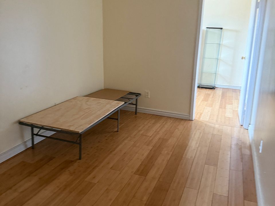 1st image of 9821 101st Ave APT 2L