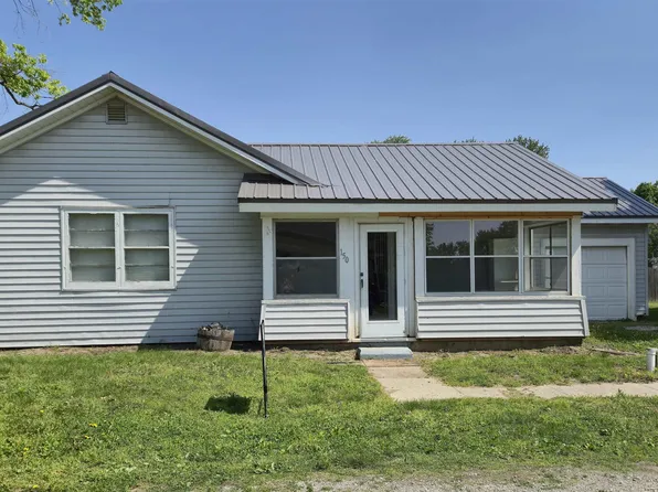 150 W Lake St, Laketon, IN 46943