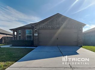 412 Palomino Stand Dr, La Marque, TX 77568