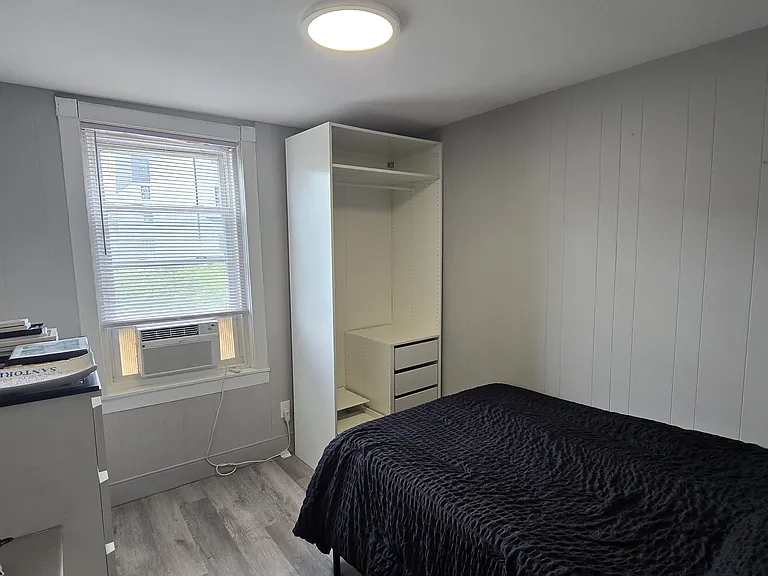 4718 Silverwood St — Photo 18