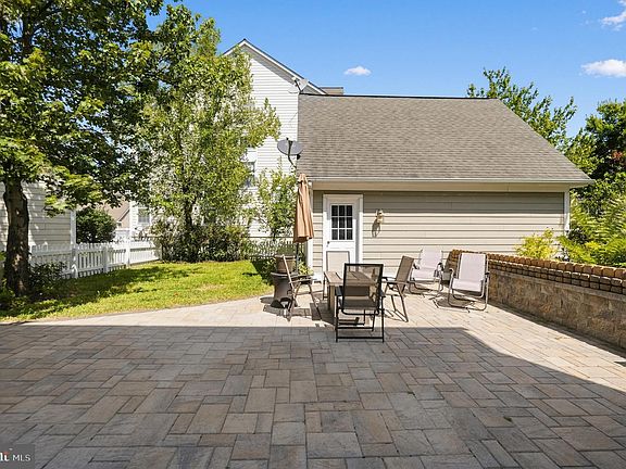 4th image of 3938 Addison Woods Rd