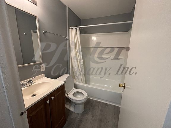 5th image of 101 N 12th St #106