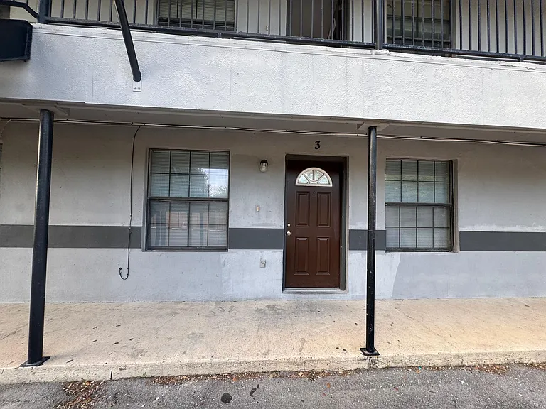 2701 S Midway Rd #2 — Photo 6