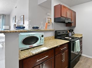 Oak Run Apartments, Columbus, OH 43228