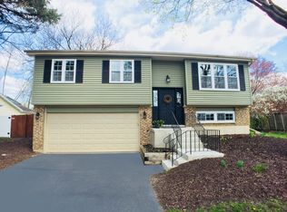 5S729 Steeple Run Dr, Naperville, IL