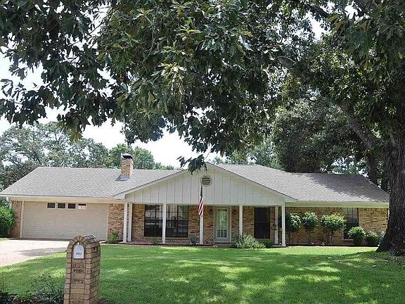 5th image of 1937 North Dr