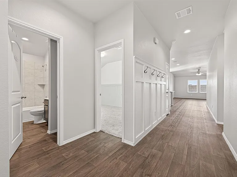 4763 Avellino Base Dr — Photo 4