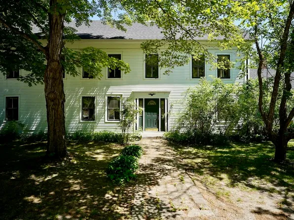 58 Governors Road, Wakefield, NH 03872