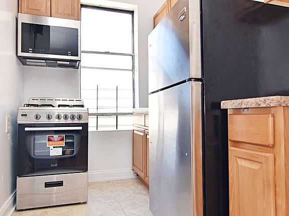 2nd image of 519 W 134th St #24AA