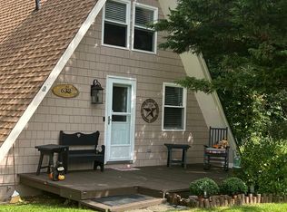 632 Apache Trl, Fancy Gap, VA 24328