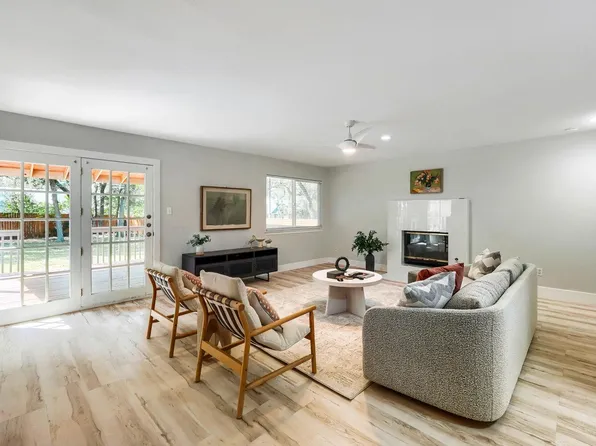 12410 Blossomwood Dr, Austin, TX 78727
