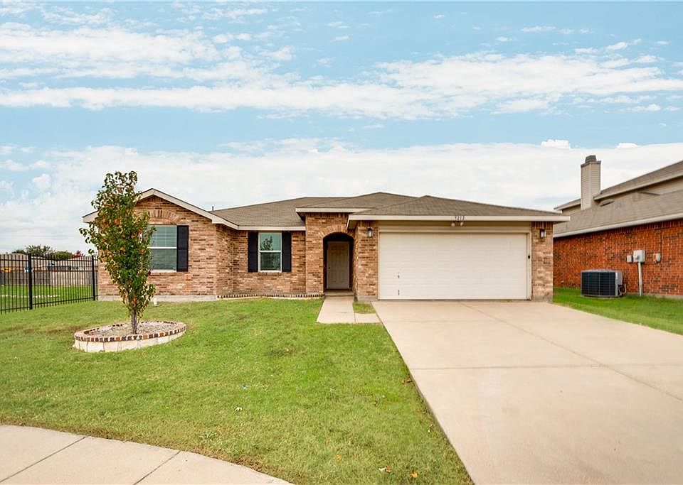 1st image of 9212 Penny Ln