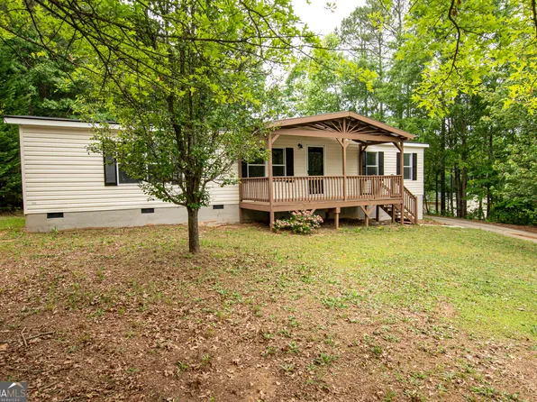 330 Stonegate Dr, Winder, GA 30680