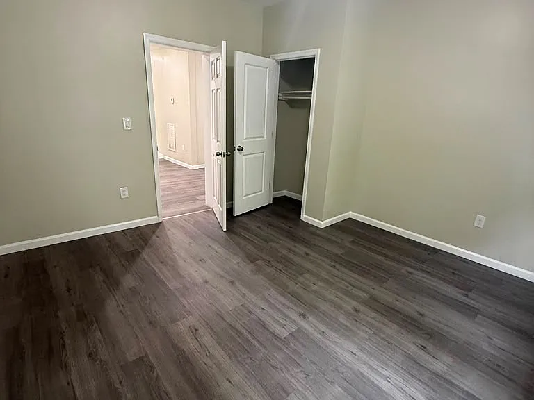 164 Seymour Ave #1 — Photo 4