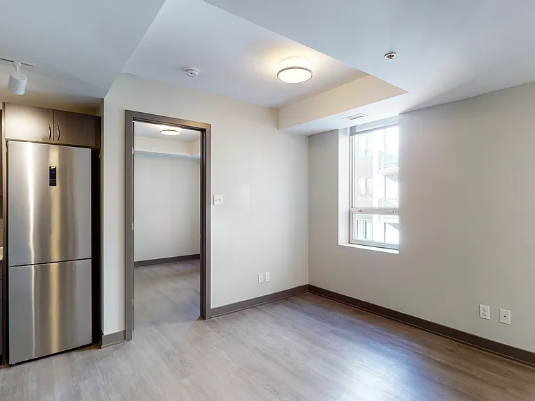 169 Lisgar St — Photo 18