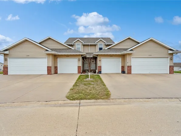 3295 Prairie Bend Cir, Marion, IA 52302