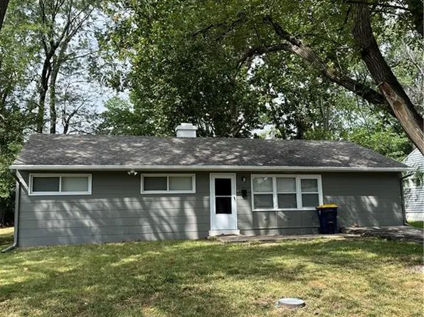 11438 Richmond Ave, Kansas City, MO 64134
