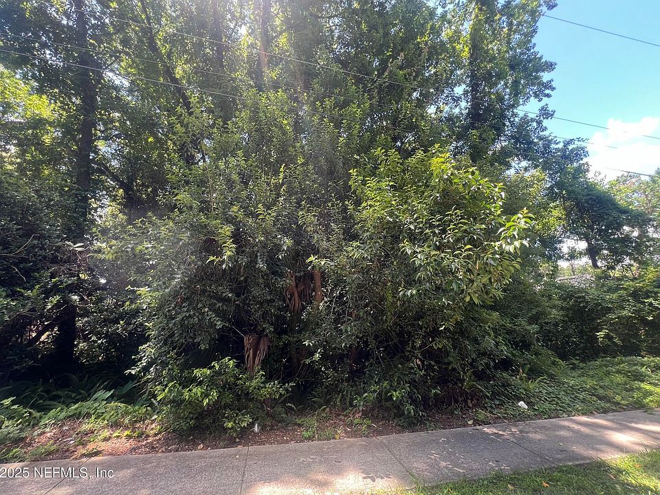 2nd image of 0 CRANE Avenue