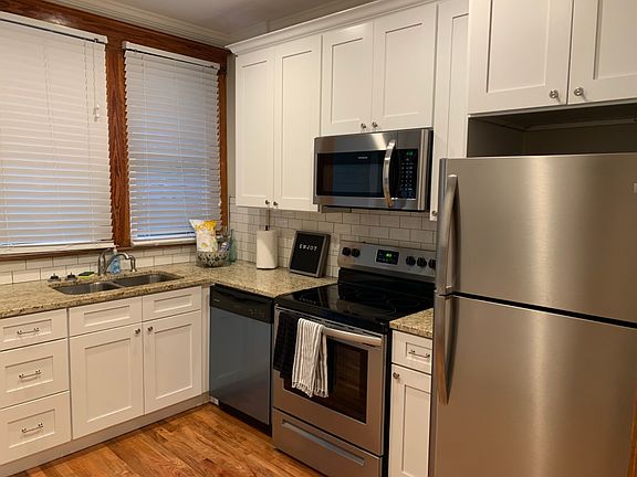 5th image of 2132 Saint Johns Ave