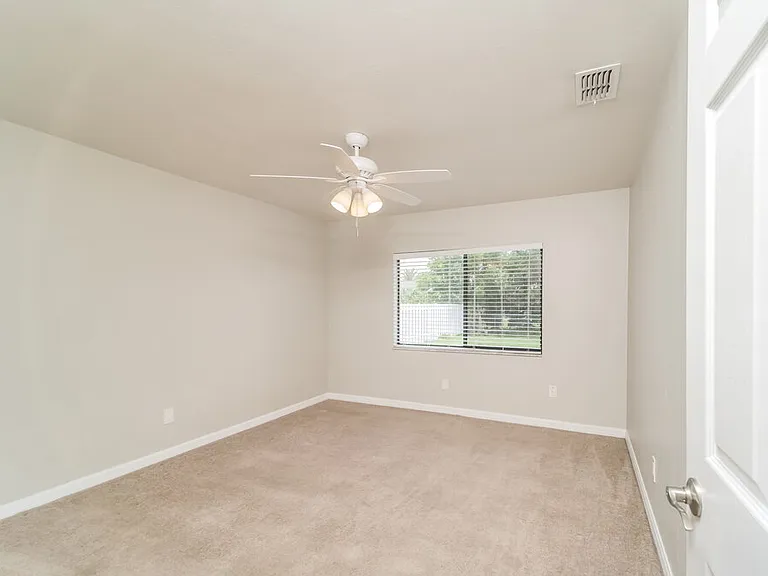 1009 Nicholas Pkwy W — Photo 13