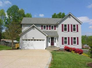 9812 Westwood Manor Ct, Burke, VA 22015