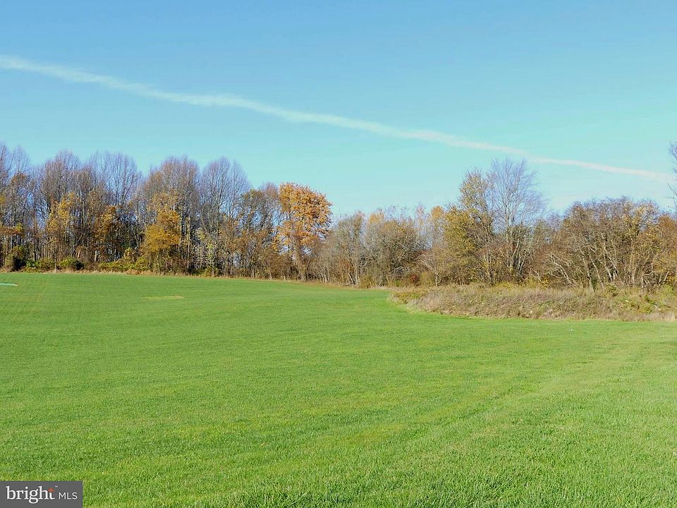 2nd image of Hanover Pike