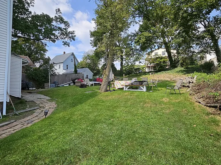 319 Delavan Ave #1 — Photo 3