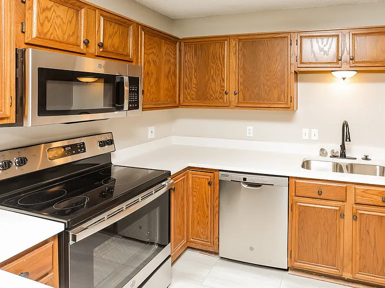 528 Blue Haze Dr — Photo 7