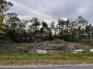 4 Hobart Ln, Hollis, NH 03049