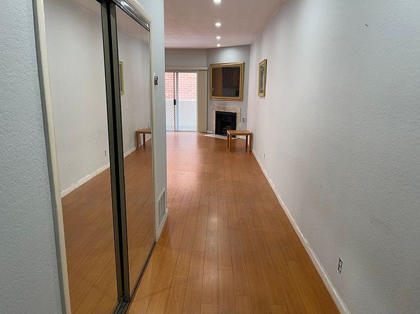 5135 Zelzah Ave APT 100