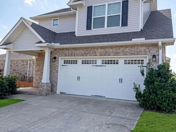 102 Daymark Dr, Madison, AL 35756