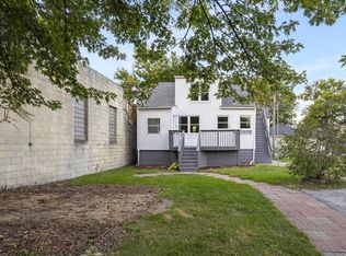 1135 169th St, Hammond, IN 46324