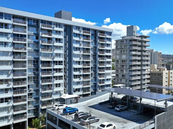 1621 Dole St APT 103, Honolulu, HI 96822