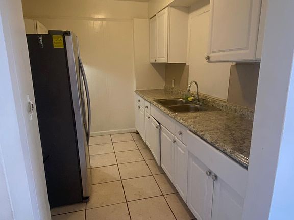 4th image of 12240 NE 5th Ave #11385704