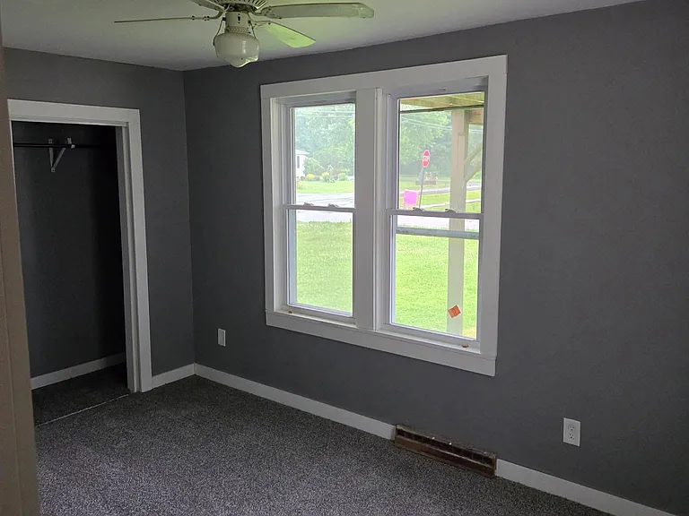 1023 Warren Rd #B — Photo 5