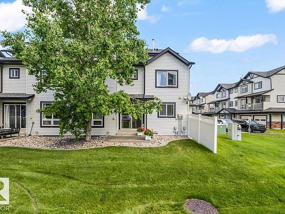 3rd image of 11 Clover Bar Ln #75