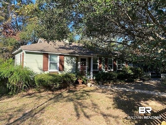 2nd image of 20 Lancaster Rd
