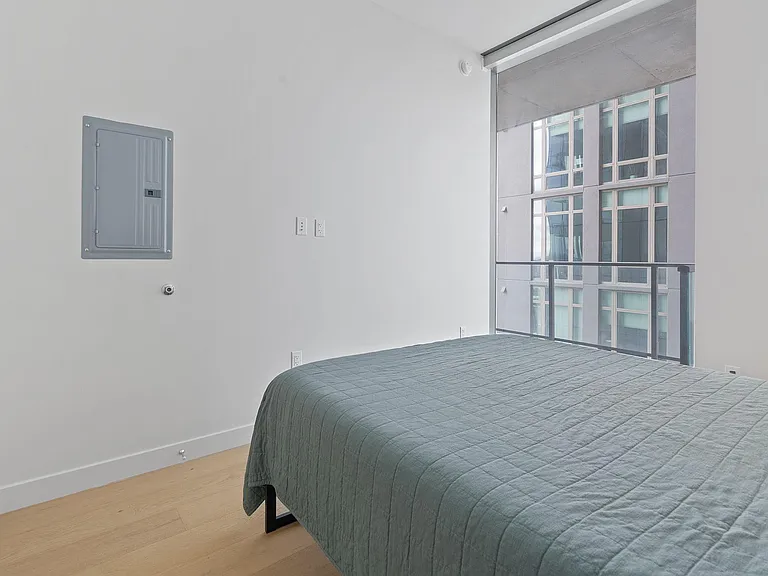44 East Ave #1902 — Photo 14