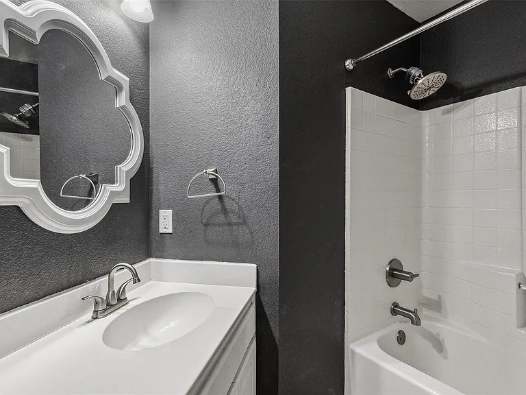 7261 Decoy Ln — Photo 11