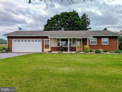 796 Lighthouse Rd, Breezewood, PA, 15533