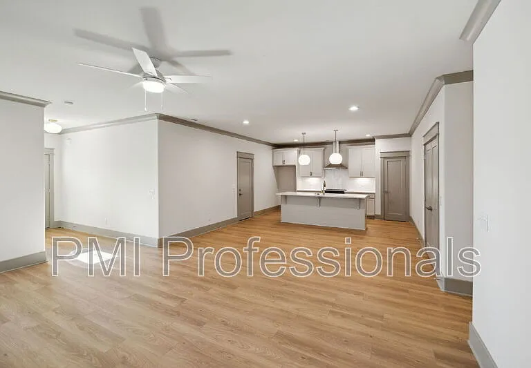 3419 John Richards Dr — Photo 4